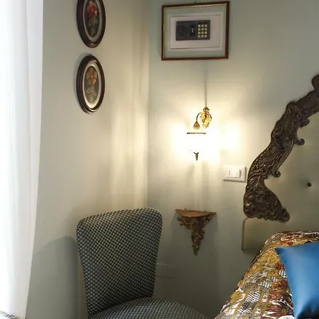 Juliet's Nest In Гостевой дом